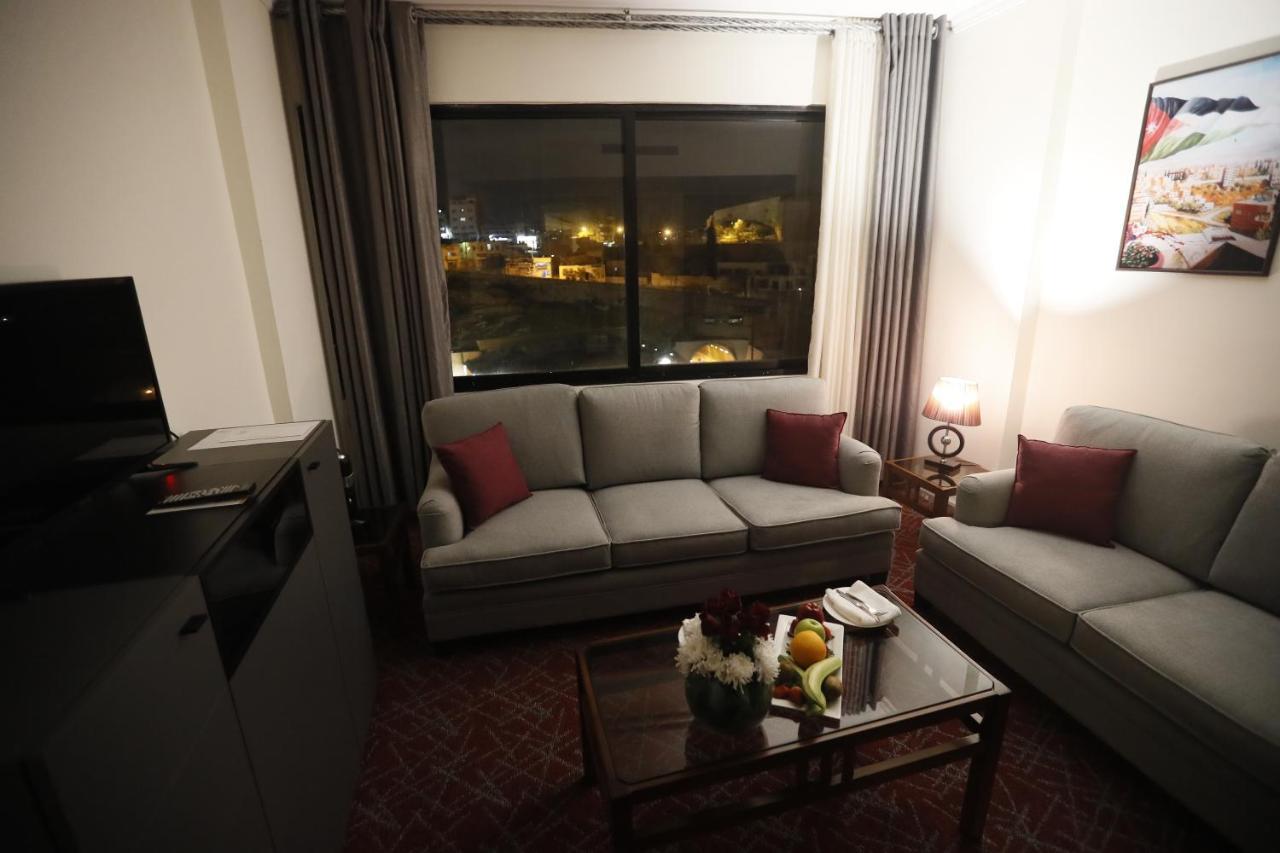 The Signature Hotel Amman Luaran gambar
