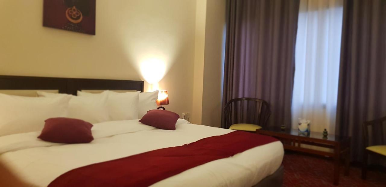 The Signature Hotel Amman Luaran gambar
